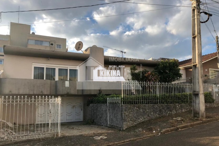 Casa à venda em Oficinas, Ponta Grossa — Portal Chave Fácil