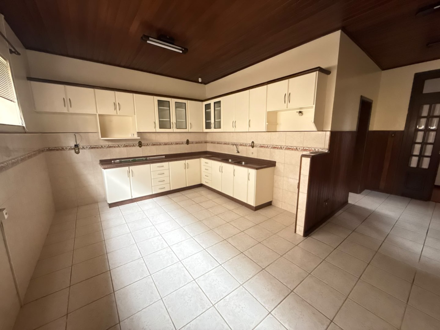 Casa para alugar em Centro, Ponta Grossa — Portal Chave Fácil