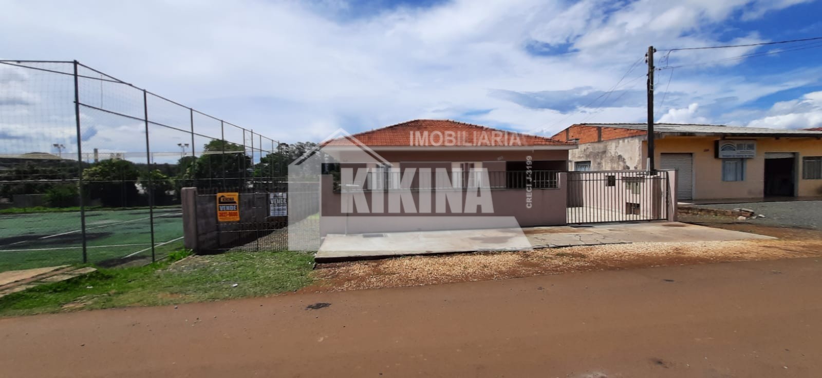 Casa à venda em Uvaranas, Ponta Grossa — Portal Chave Fácil