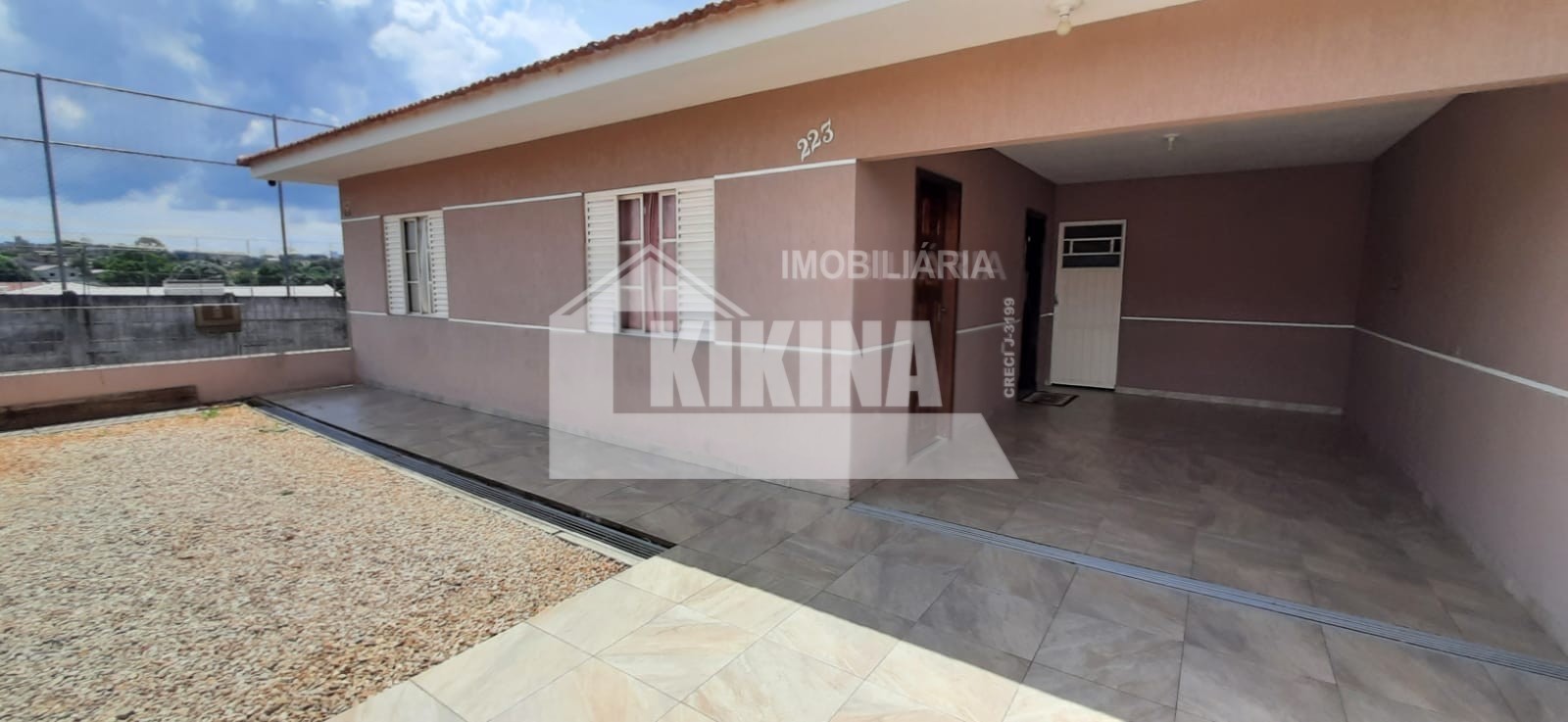 Casa à venda em Uvaranas, Ponta Grossa — Portal Chave Fácil
