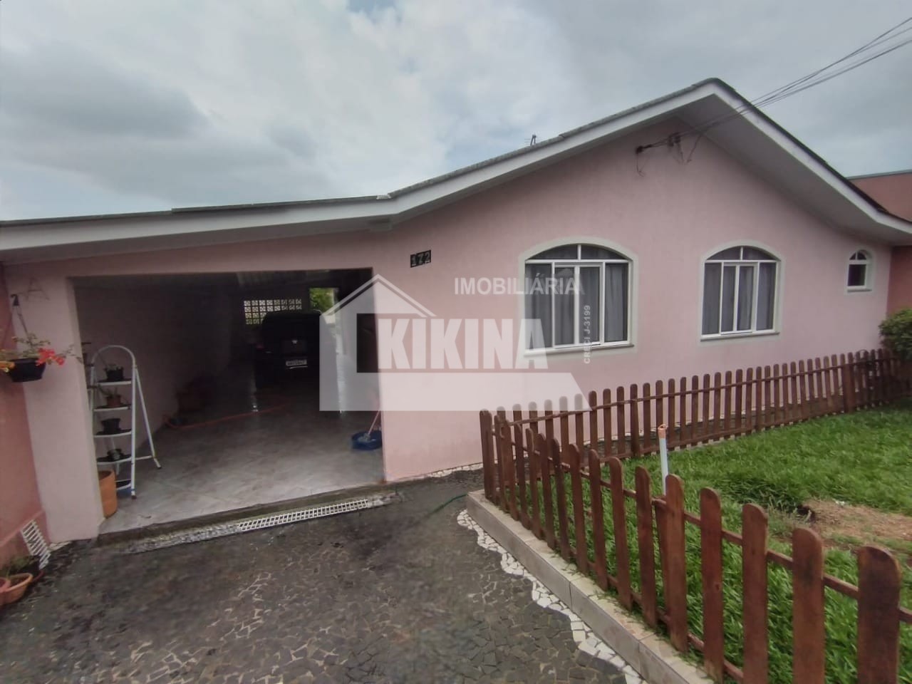 Casa à venda em Boa Vista, Ponta Grossa — Portal Chave Fácil