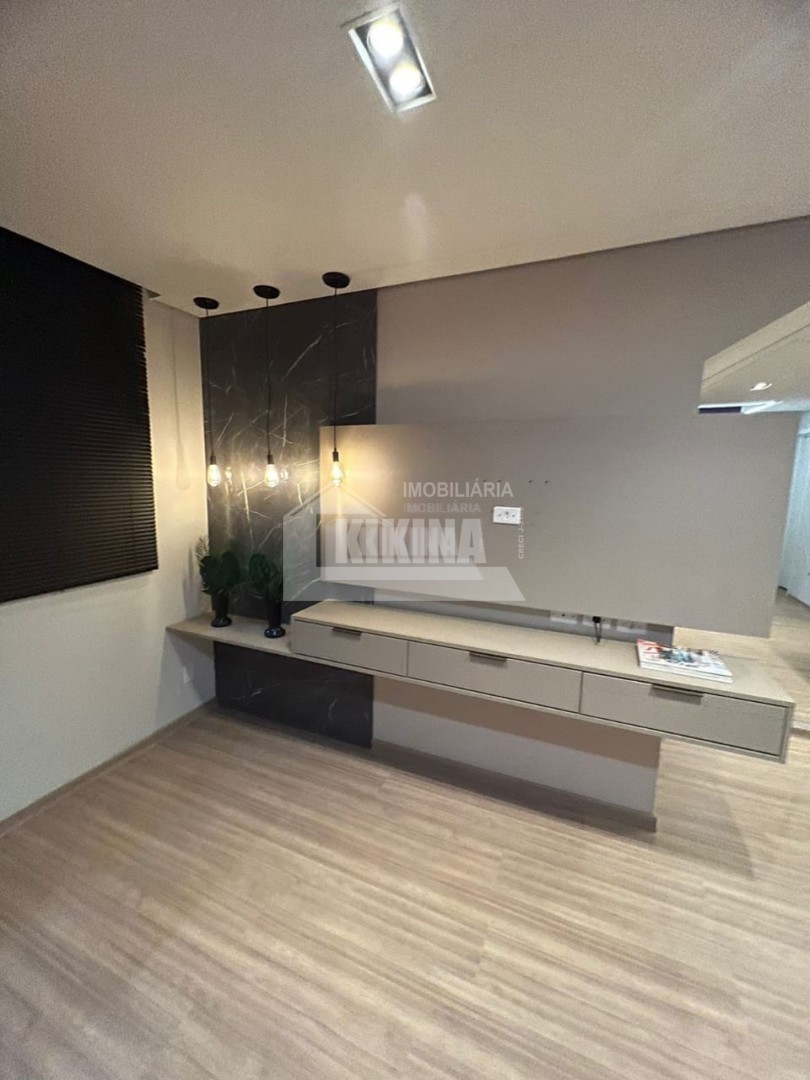 Apartamento à venda em Uvaranas, Ponta Grossa — Portal Chave Fácil