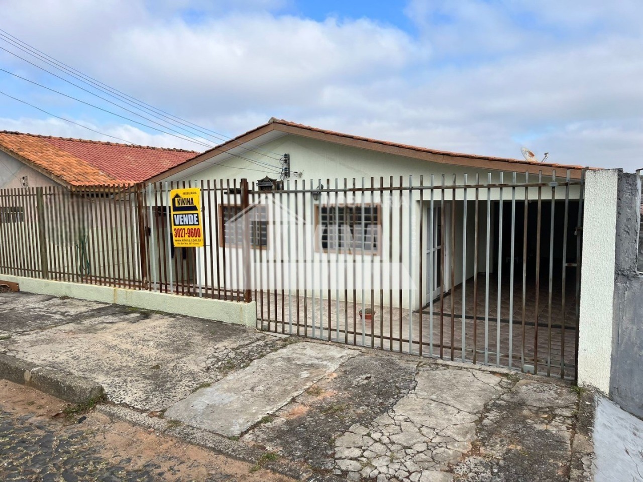 Casa à venda em Contorno, Ponta Grossa — Portal Chave Fácil