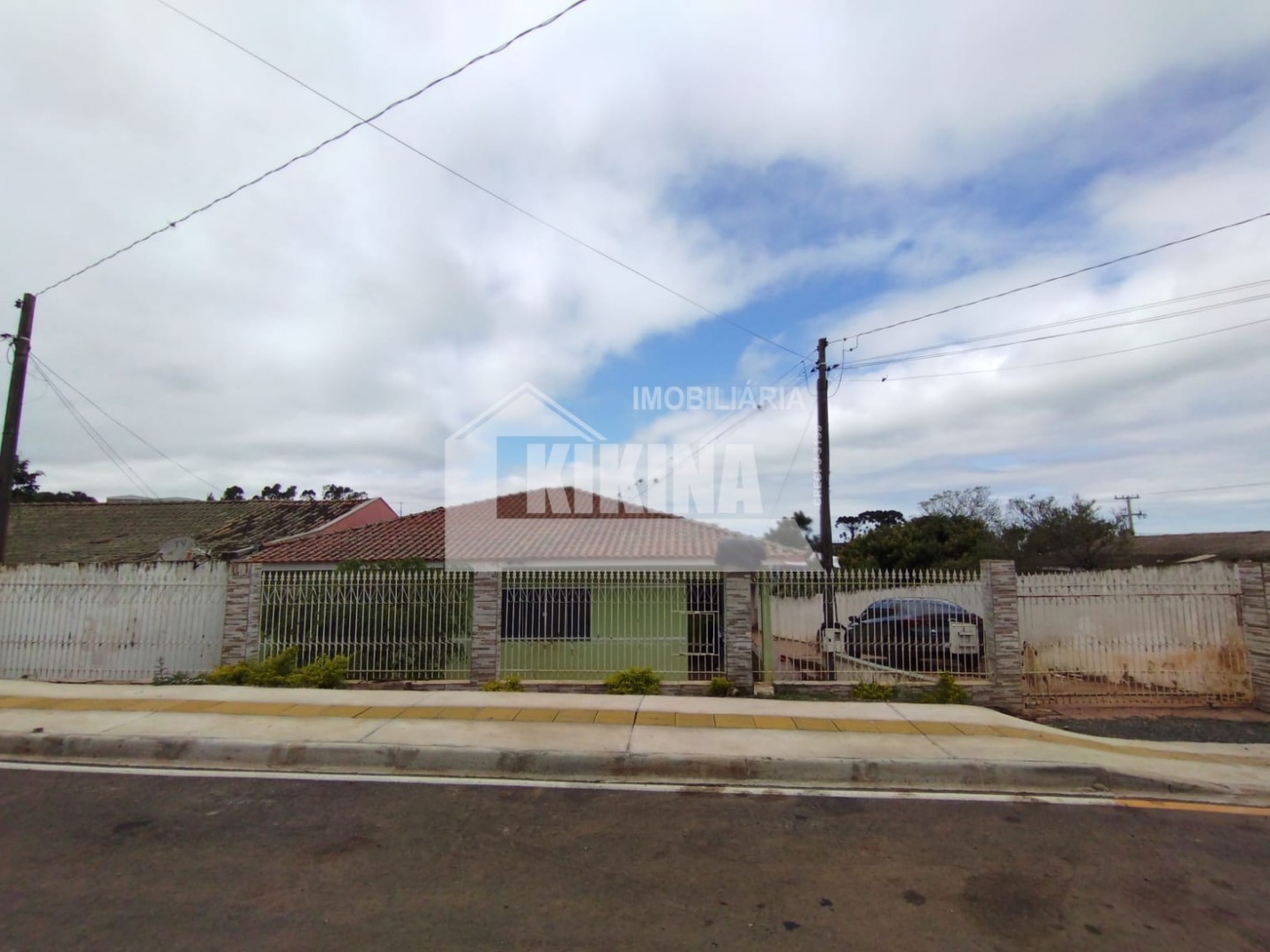 Casa à venda em Colonia Dona Luiza, Ponta Grossa — Portal Chave Fácil