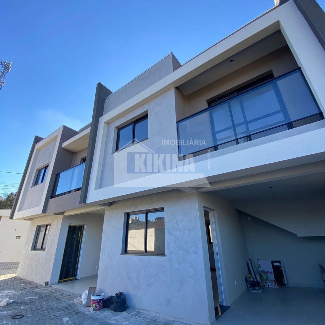 Casa à venda em Uvaranas, Ponta Grossa — Portal Chave Fácil