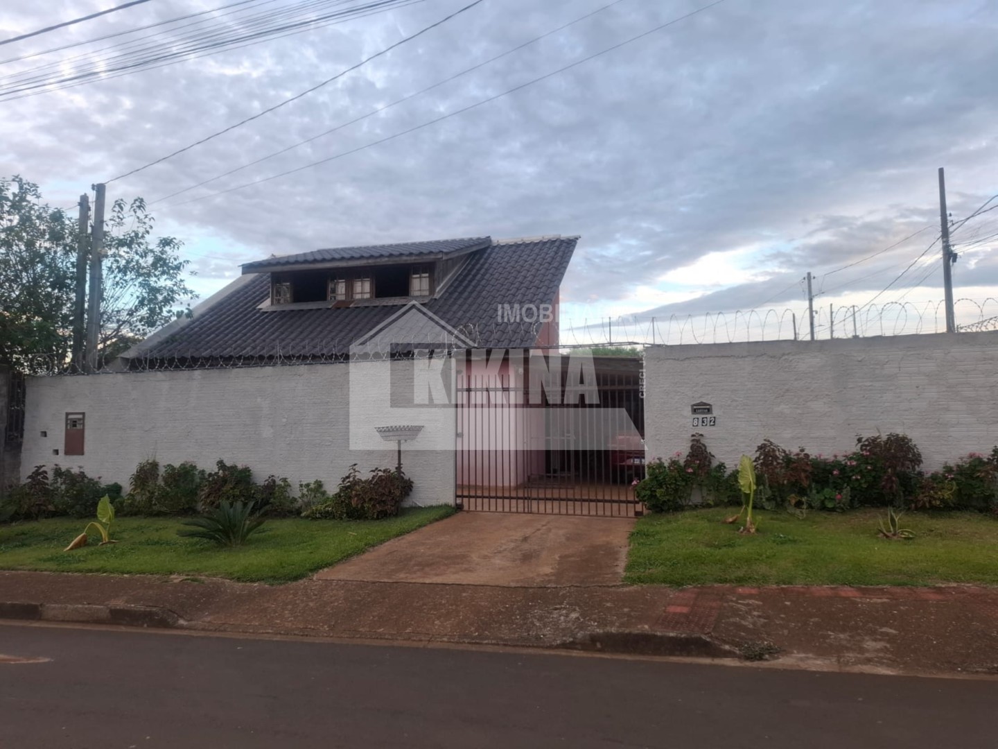 Casa à venda em Cara-cara, Ponta Grossa — Portal Chave Fácil