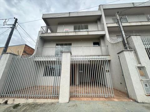 Sobrado para venda no Uvaranas em Ponta Grossa com 187m² por R$ 460.000,00