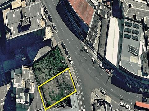 Terreno para venda no Centro em Ponta Grossa com 430m² por R$ 1.500.000,00