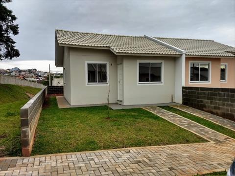 Casa Residencial para venda no Oficinas em Ponta Grossa com 42m² por R$ 180.000,00