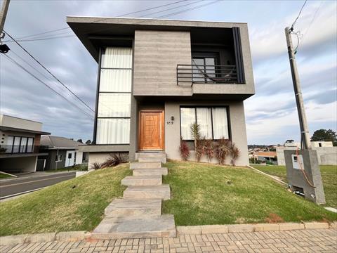 Casa Residencial para locacao no Contorno em Ponta Grossa com 200m² por R$ 8.125,00