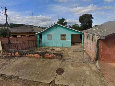 Casa Residencial para venda no Cara Cara em Ponta Grossa com 264m² por R$ 180.000,00