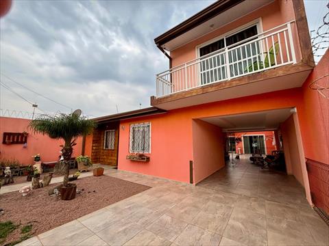 Casa Residencial para venda no Cara Cara em Ponta Grossa com 251,66m² por R$ 480.000,00