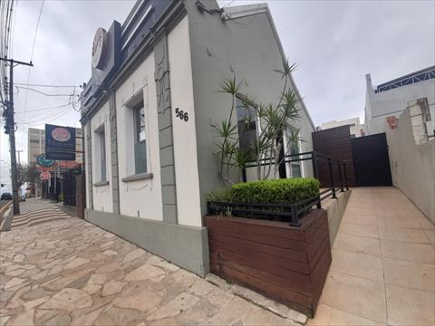 Casa Comercial para locacao no Centro em Ponta Grossa com 250m² por R$ 6.616,77