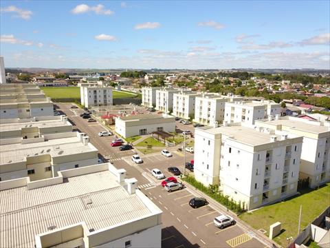 Apartamento para venda no Uvaranas em Ponta Grossa com 65m² por R$ 210.000,00