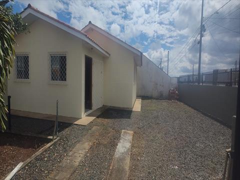 Casa Residencial para venda no Cara Cara em Ponta Grossa com 50m² por R$ 350.000,00