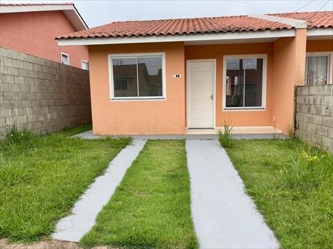 Casa Residencial para venda no Uvaranas em Ponta Grossa com 52m² por R$ 174.900,00
