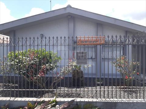 Casa Residencial para venda no Uvaranas em Ponta Grossa com 145m² por R$ 650.000,00
