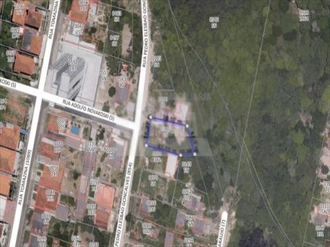 Terreno para venda no Uvaranas em Ponta Grossa com 472m² por R$ 120.000,00