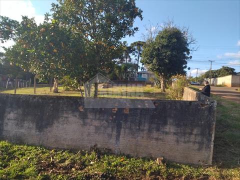 Terreno para venda no Uvaranas em Ponta Grossa com 495m² por R$ 125.000,00