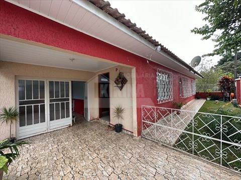 Casa Residencial para venda no Chapada em Ponta Grossa com 130m² por R$ 380.000,00
