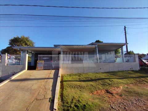 Casa Residencial para venda no Chapada em Ponta Grossa com 114m² por R$ 350.000,00