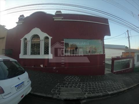 Comercial para locacao no Centro em Ponta Grossa com 176m² por R$ 5.000,00
