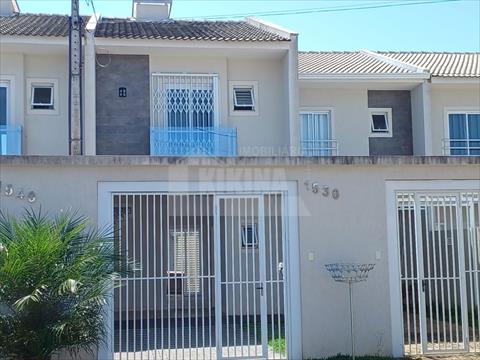 Casa Residencial para venda no Uvaranas em Ponta Grossa com 92m² por R$ 370.000,00