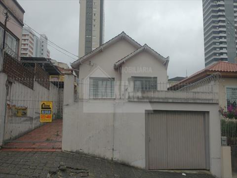 Casa Comercial para locacao no Centro em Ponta Grossa com 128m² por R$ 3.625,00