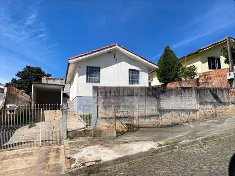 Casa Residencial para venda no Contorno em Ponta Grossa com 70m² por R$ 180.000,00