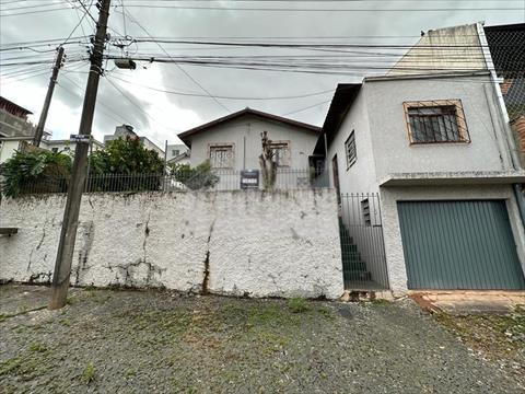 Casa Residencial para locacao no Centro em Ponta Grossa com 90m² por R$ 2.312,50