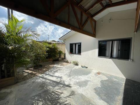 Casa Residencial para venda no Uvaranas em Ponta Grossa com 150m² por R$ 250.000,00