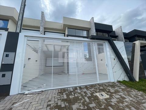 Casa Residencial para venda no Jardim Carvalho em Ponta Grossa com 133m² por R$ 740.000,00