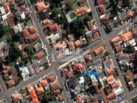 Terreno para venda no Uvaranas em Ponta Grossa com 735m² por R$ 450.000,00