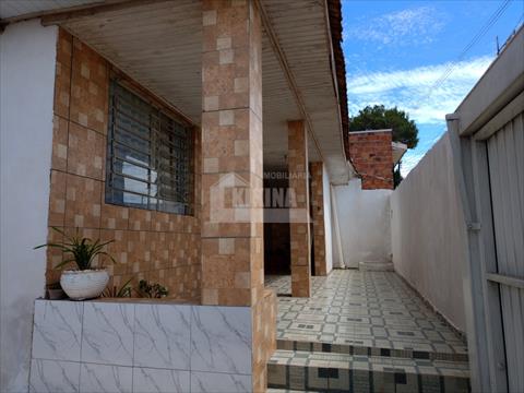 Casa Residencial para venda no Cara Cara em Ponta Grossa com 90m² por R$ 250.000,00