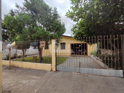 Casa Residencial para venda no Chapada em Ponta Grossa com 80m² por R$ 240.000,00