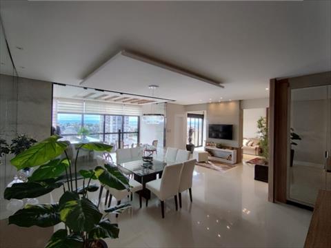 Apartamento para venda no Jardim Carvalho em Ponta Grossa com 164,34m² por R$ 1.350.000,00