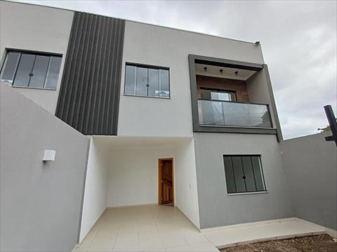 Sobrado para venda no Olarias em Ponta Grossa com 124,4m² por R$ 680.000,00
