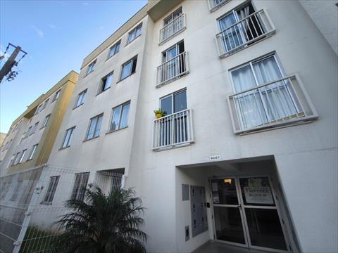 Apartamento para locacao no Orfas em Ponta Grossa com 55m² por R$ 1.375,00