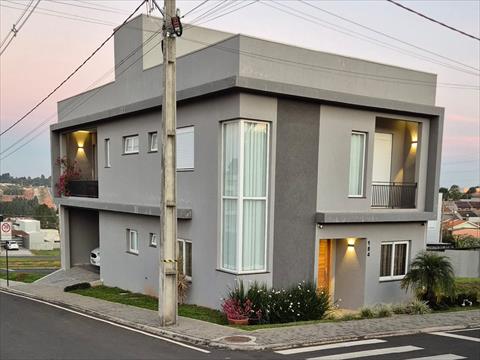 Casa em Condomínio para venda no Contorno em Ponta Grossa com 235m² por R$ 1.390.000,00