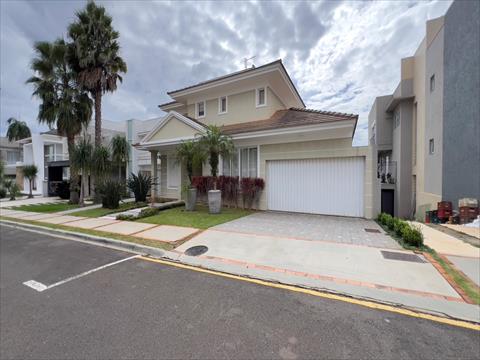 Casa em Condomínio para venda no Centro em Ponta Grossa com 587m² por R$ 3.280.000,00
