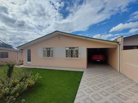 Casa Residencial para venda no Chapada em Ponta Grossa com 460m² por R$ 450.000,00