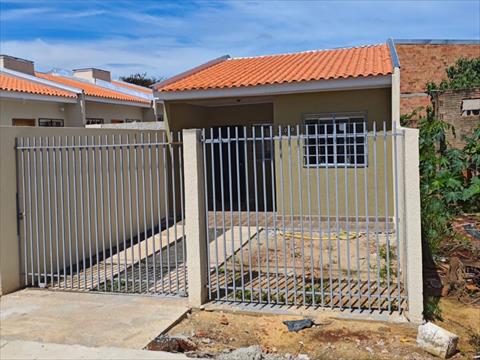 Casa Residencial para venda no Cara-cara em Ponta Grossa com 47m² por R$ 170.000,00