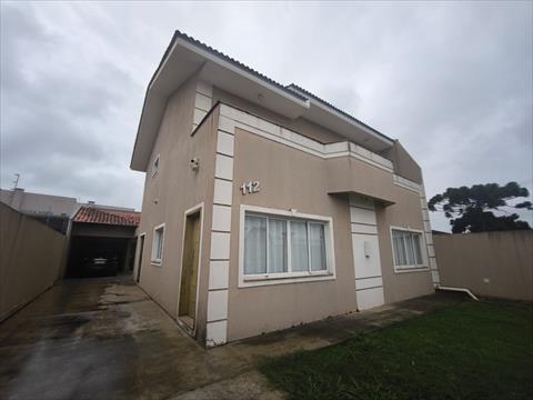 Sobrado para locacao no Uvaranas em Ponta Grossa com 0m² por R$ 6.250,00