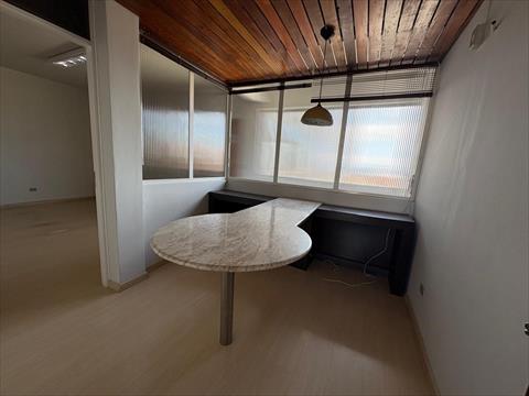 Sala Comercial para venda no Centro em Ponta Grossa com 32,59m² por R$ 110.000,00