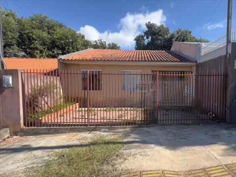 Casa Residencial para venda no Contorno em Ponta Grossa com 70m² por R$ 200.000,00