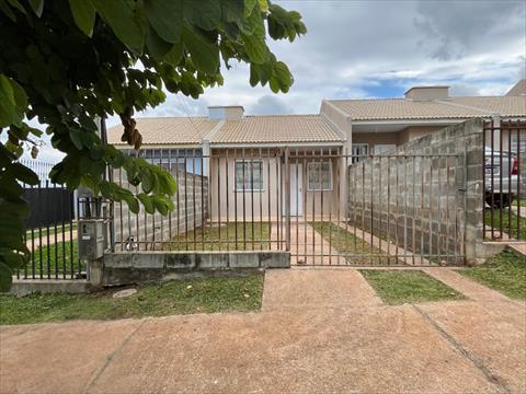 Casa Residencial para venda no Neves em Ponta Grossa com 104m² por R$ 190.000,00