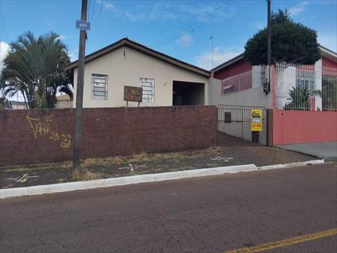 Casa Residencial para venda no Chapada em Ponta Grossa com 350m² por R$ 250.000,00