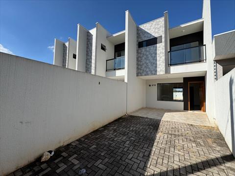 Sobrado para locacao no Contorno em Ponta Grossa com 105m² por R$ 3.125,00