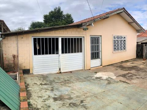 Casa Residencial para venda no Neves em Ponta Grossa com 293,37m² por R$ 180.000,00