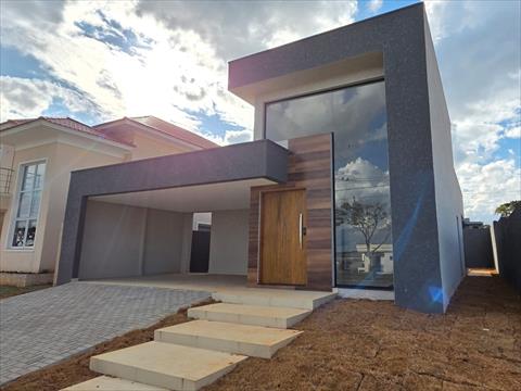 Casa Residencial para venda no Jardim Carvalho em Ponta Grossa com 303m² por R$ 880.000,00